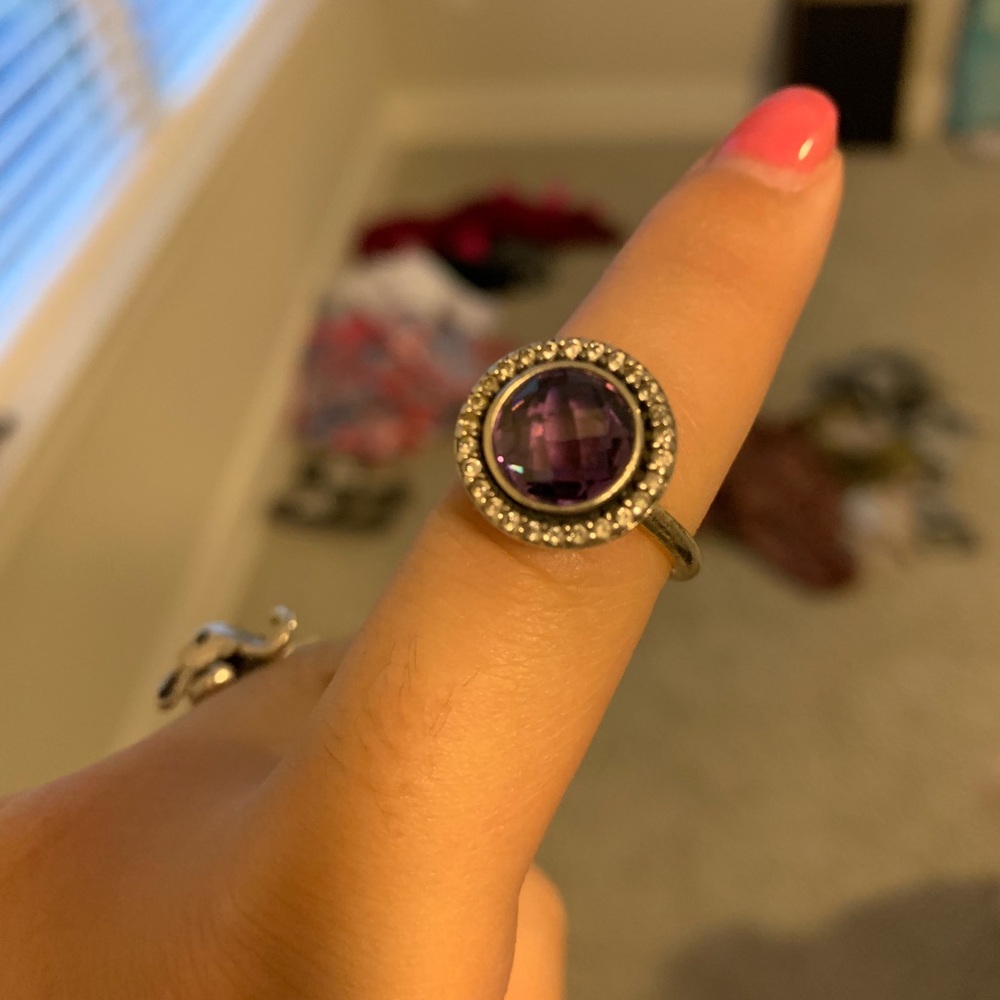 Pandora ring